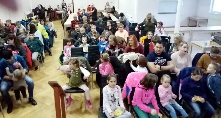 poulicni_divadlo_Viktora_Blatno (8).jpg